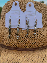 Load image into Gallery viewer, Silver Drop Earrings