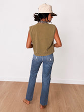 Load image into Gallery viewer, BULL SHIRT Muscle Crop Top