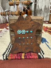 Load image into Gallery viewer, Leather Earring Holders