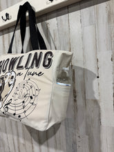 Load image into Gallery viewer, Howling a Tune Zipper Tote
