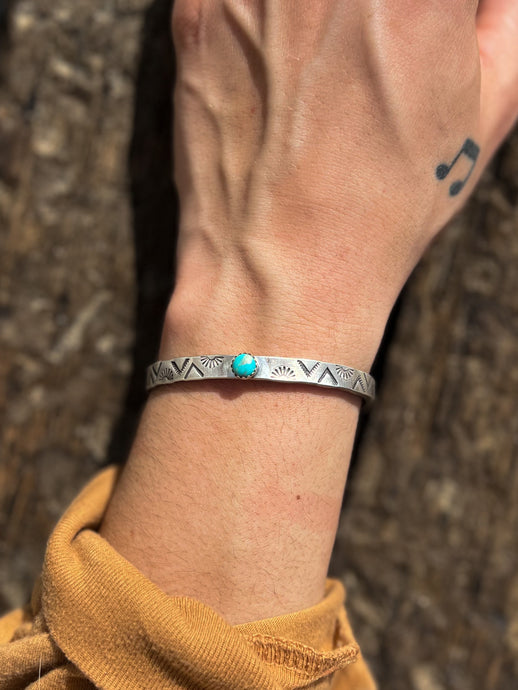 Single stone arrows & sun cuff